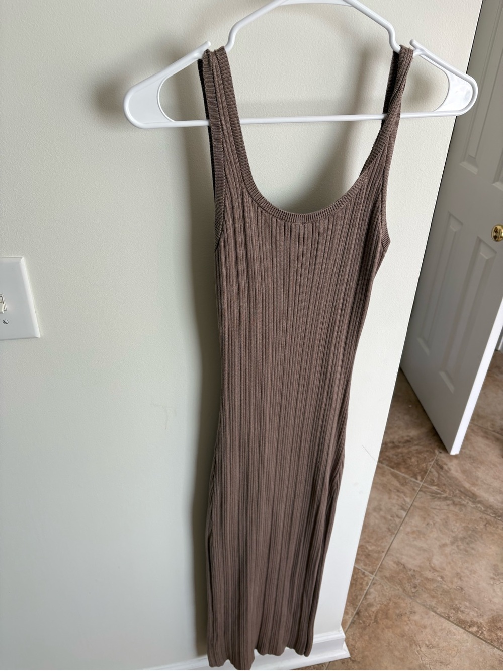 Abercrombie & Fitch Ribbed Tank Maxi Dress — Brown